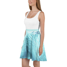 Submerged flowy Dress