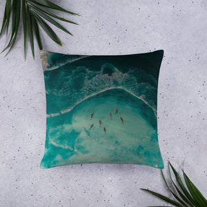 Seacret from the deep blue - Basic Pillow